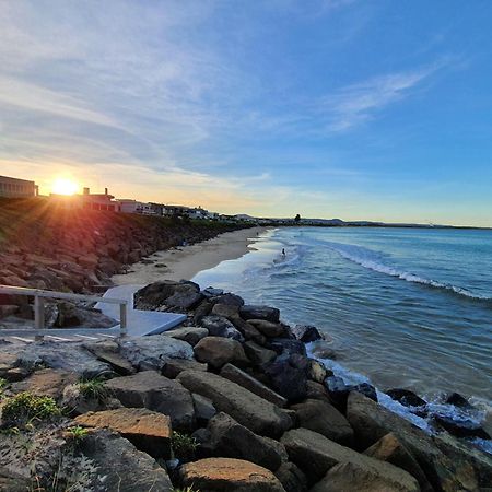 Barrack Point Holidays エクステリア 写真
